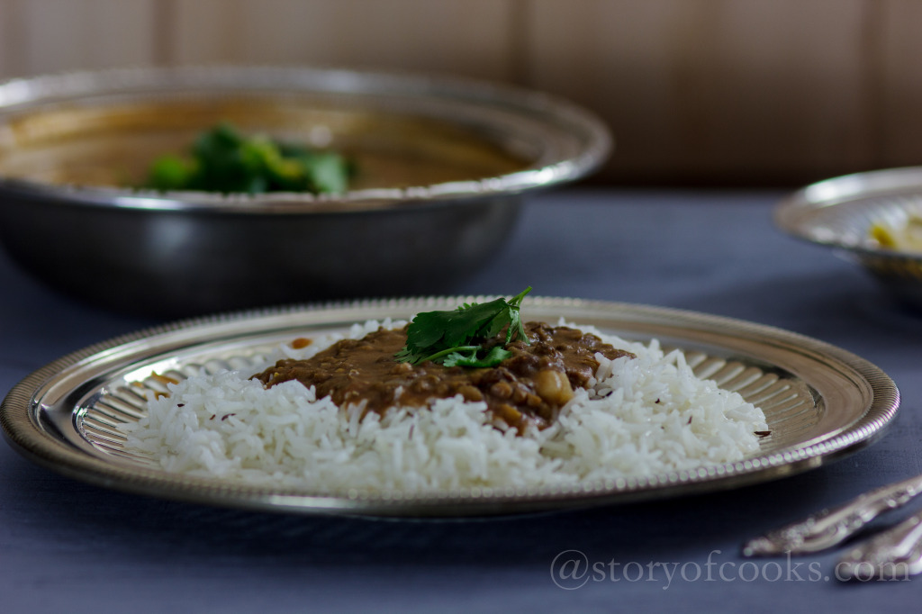 Dal_makhani_with_rice