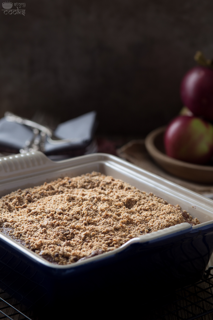 Apple Crumb Cake