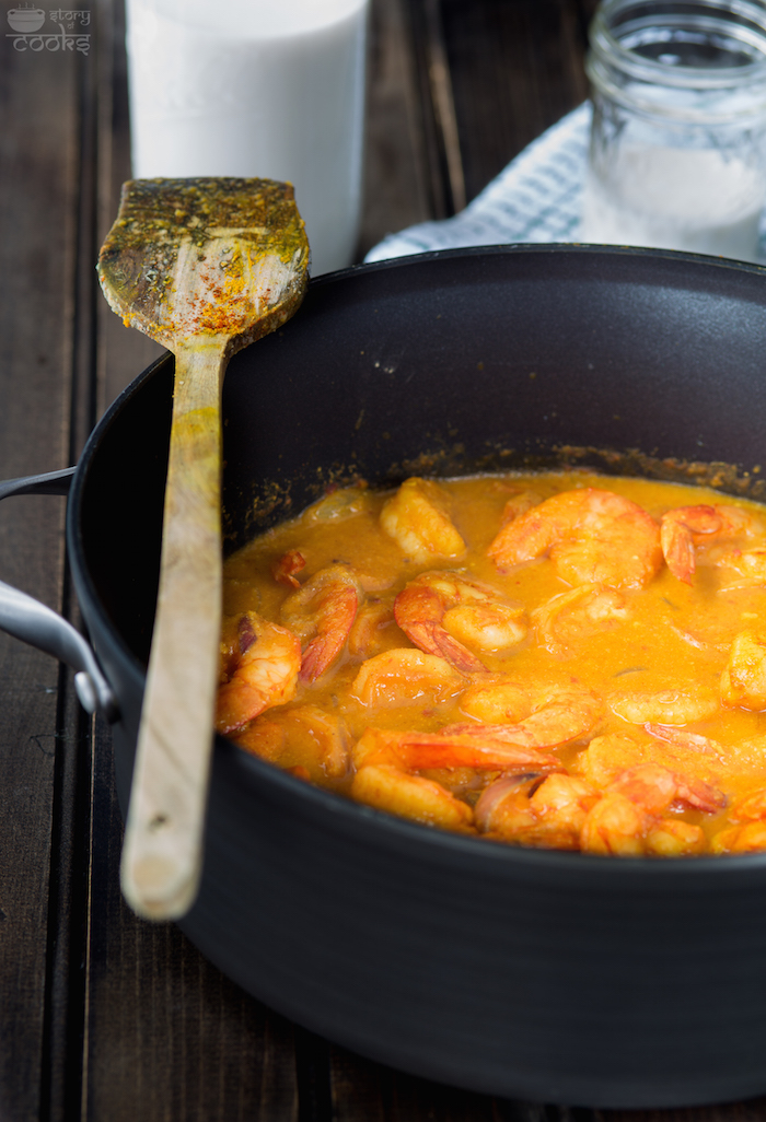 shrimp curry before adding milk