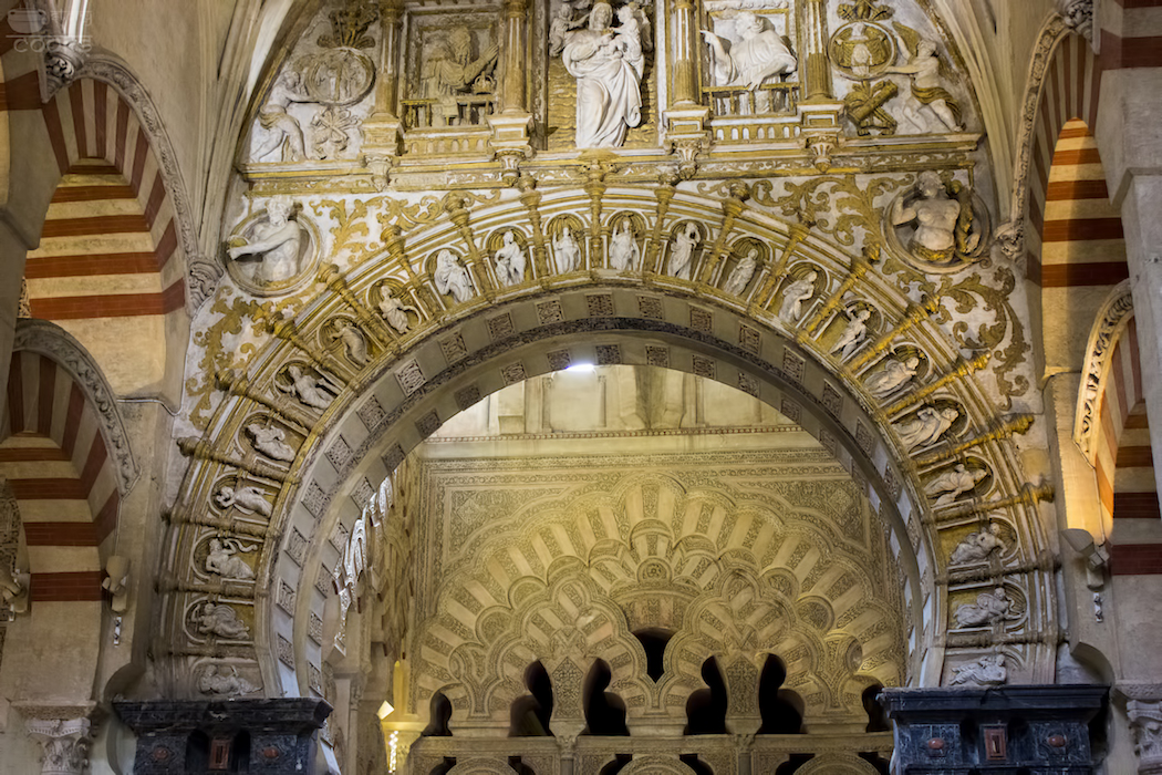 mesquita inside 1