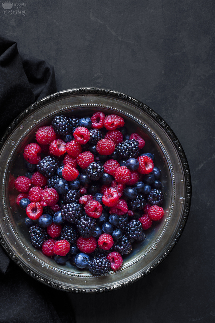 mixed berries