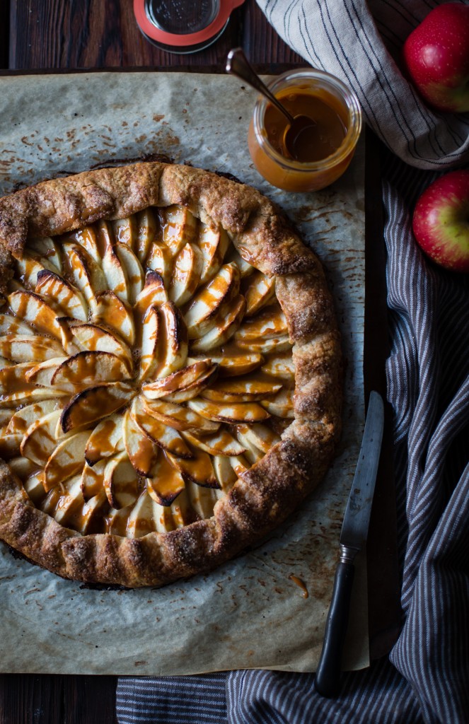 Apple-Galette-Rum-Spiced-Dulce-de-Leche-gluten-free-8-663x1024