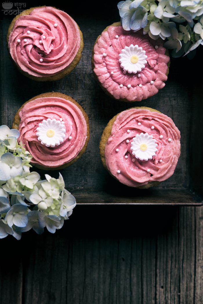 Vanilla Cupcakes