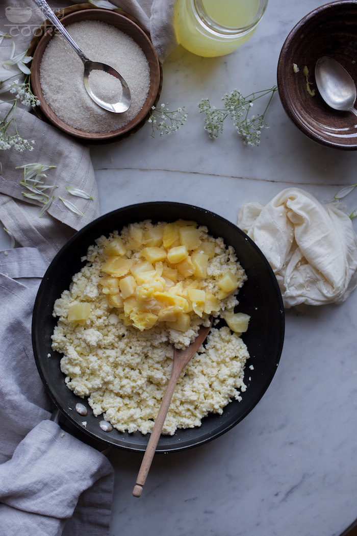 Pineapple Sondesh Prep 3